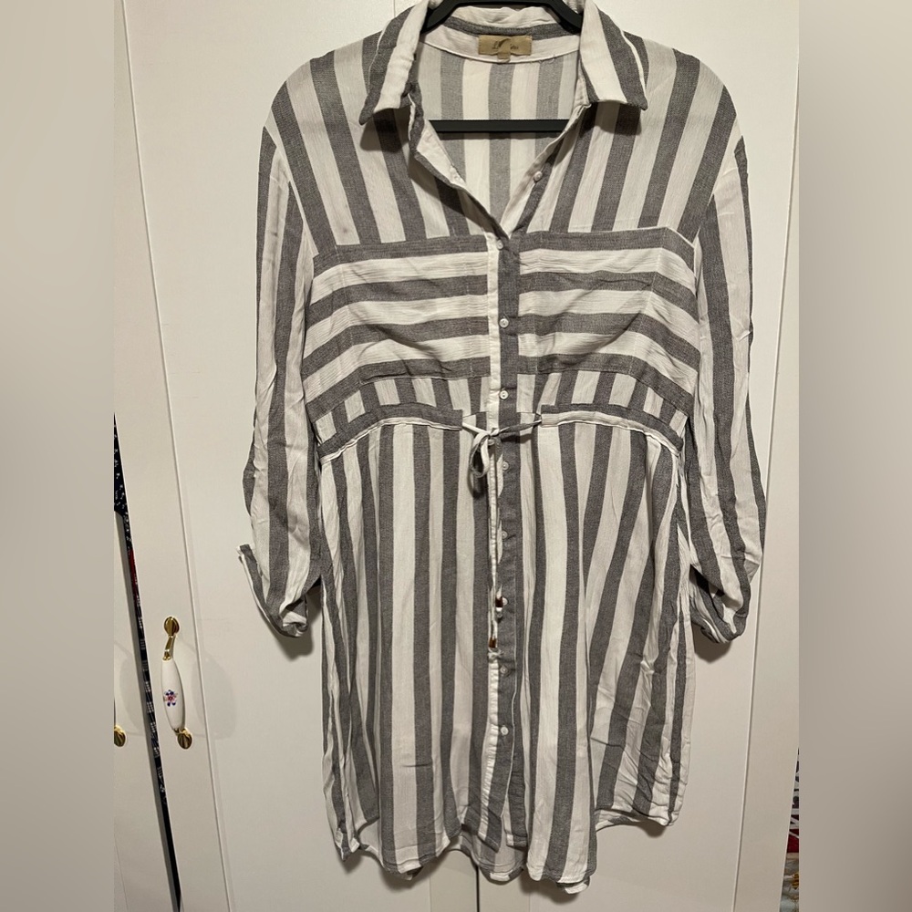 Gray and white striped junior dress